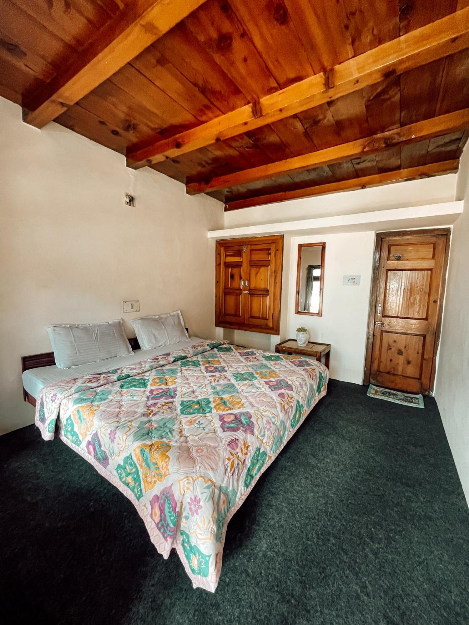 Yaarana Stay & Cafe, Vashisht, Manali 外观 照片